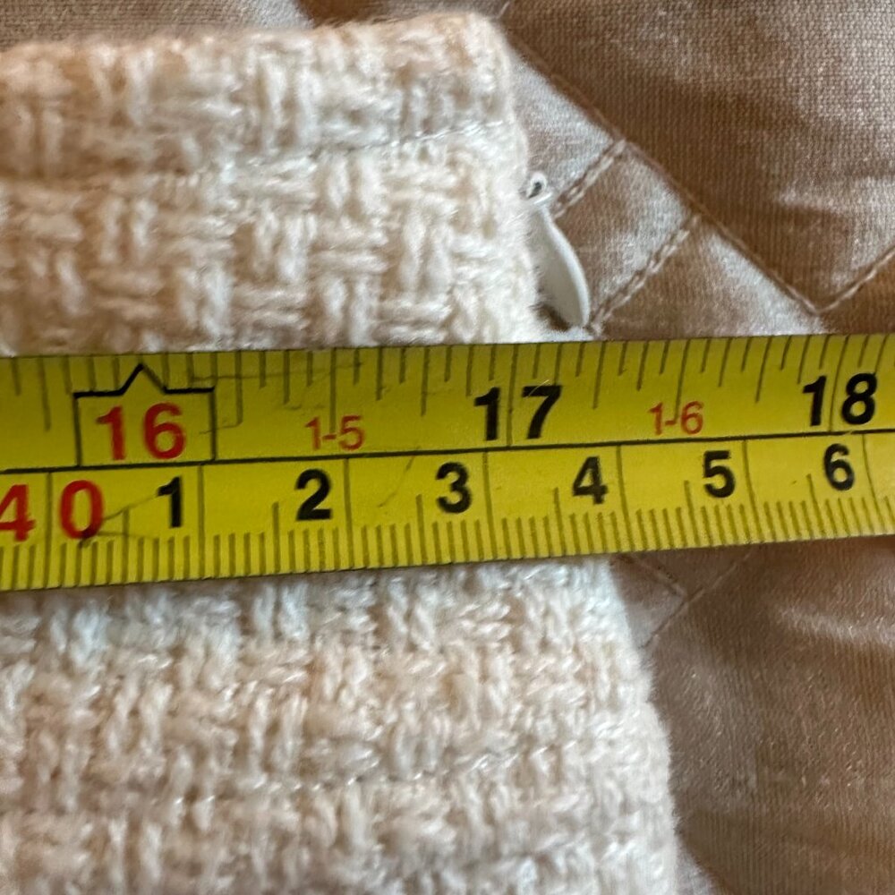 Banana Republic Vintage Cream Tweed Mini Skirt - Picture 6 of 8